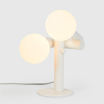 Echo table lamp
